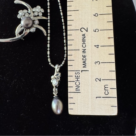 Silver and Gray Pearl Necklace, Pendant, Brooch Pin Set with Crystal Flowers - Picture 6 of 8
